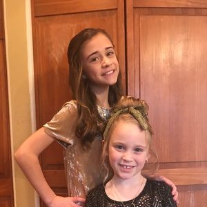 Meet your Posher, Caitlyn